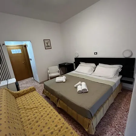 Hotel Perla Cesenatico