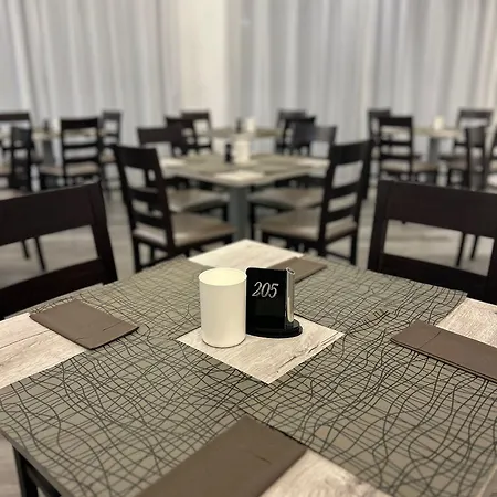 Hotel Perla 3*