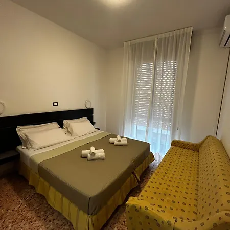 Hotel Perla Cesenatico