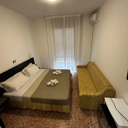 Hotel Perla 3*