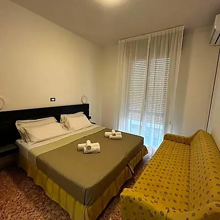 Hotel Perla Cesenatico