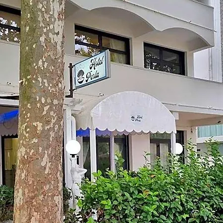 Perla Hotel 3*