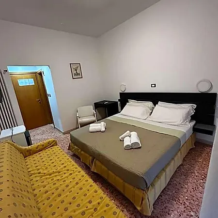 Hotel Perla 3*